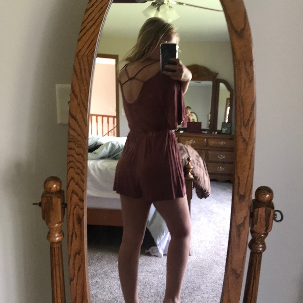 Romper - Picture 2 of 2
